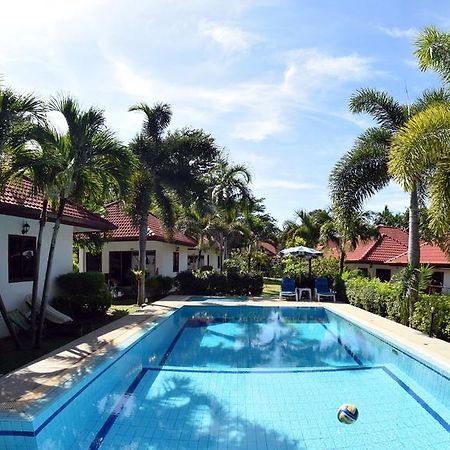 D&K Smiley Phuket Resort Rawai Exterior photo